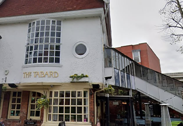 Tabard pub in Chiswick