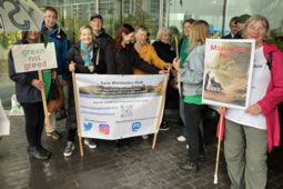 Campaigners Urged to ‘Make Some Noise’ on Wimbledon Park Plan