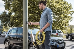500 Lamppost EV Chargers To Be Installed in Wandsworth