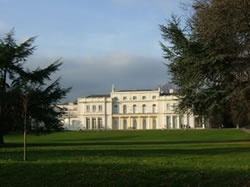 large mansion gunnersbury park