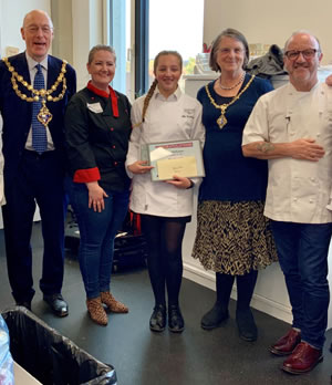 Local Wandsworth and Putney Teenager Wins Top Chef Prize