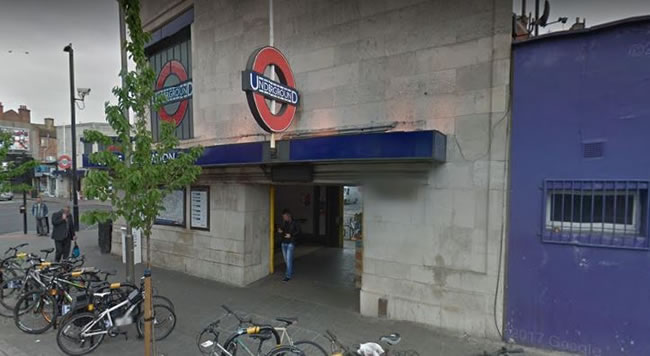 Two Men Stabbed At Tooting Bec in Wandsworth