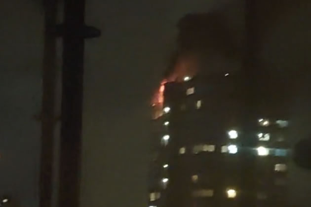 Block of Flats Catches Fire in Battersea