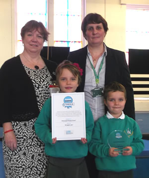Riversdale Primary Gets Award 