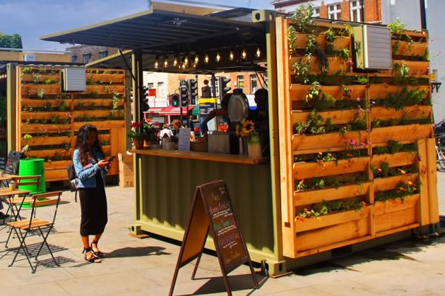 Streetcube in Southside Piazza, Wandsworth